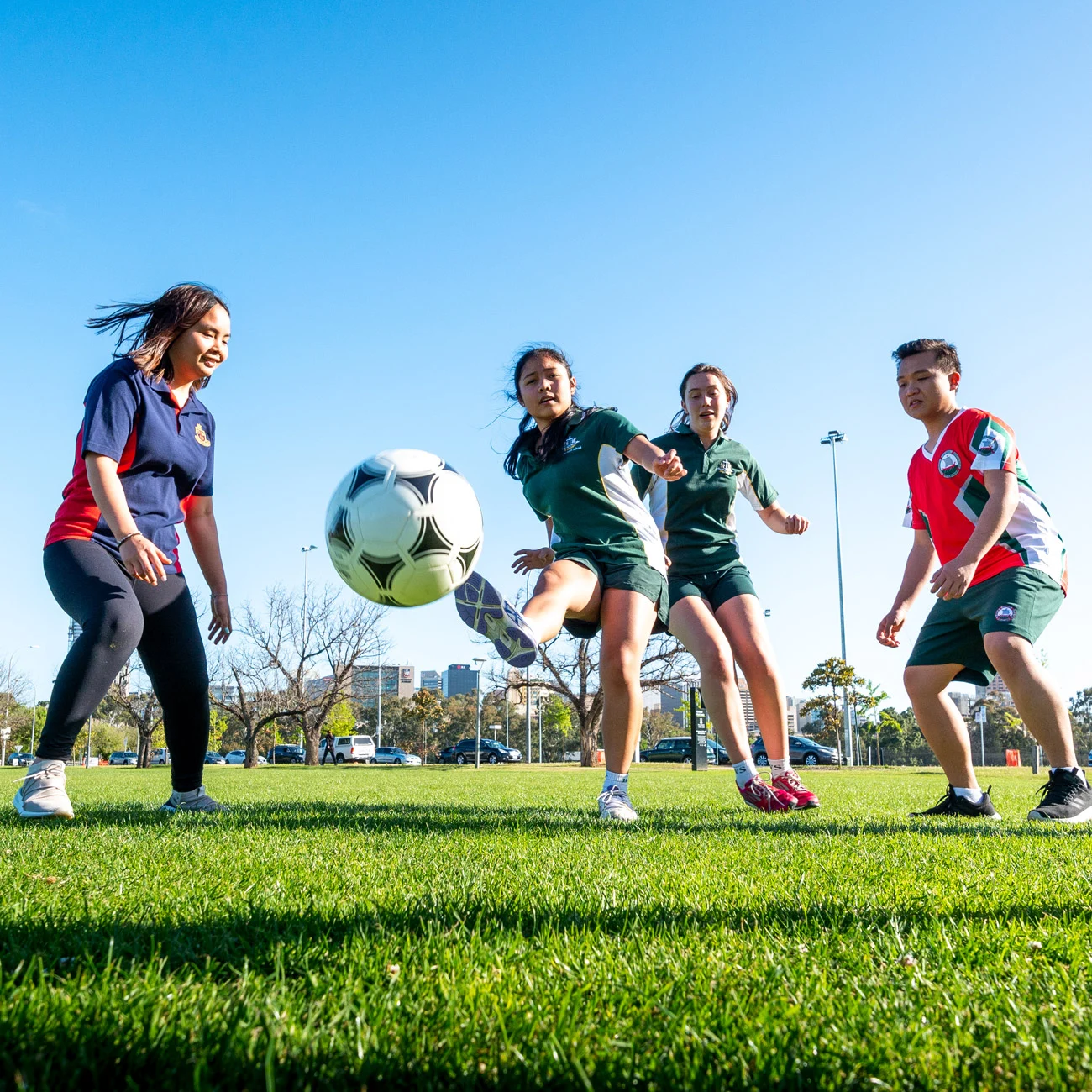 磐石般稳固 磐石般稳固